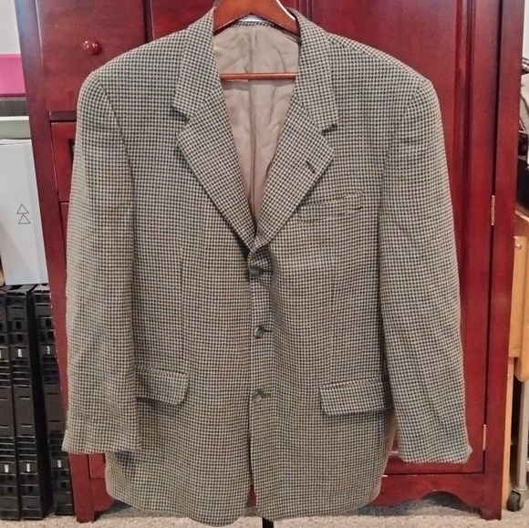 Mondo Uomo Jacket pic 10-2-23 - Picture 1 of 5